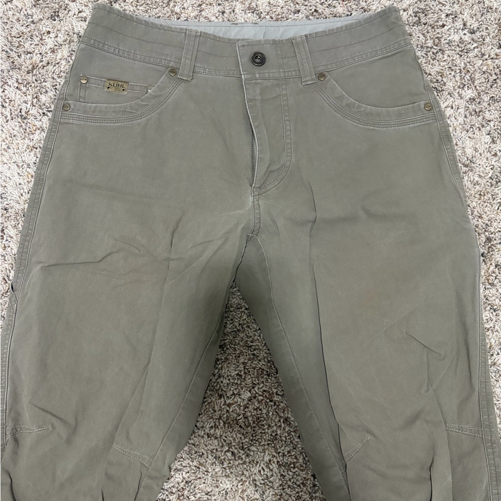 Men’s light brown Kuhl pants